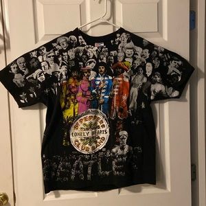 Vintage, Rare, & Like New! Beatles Sgt Peppers Tshirt